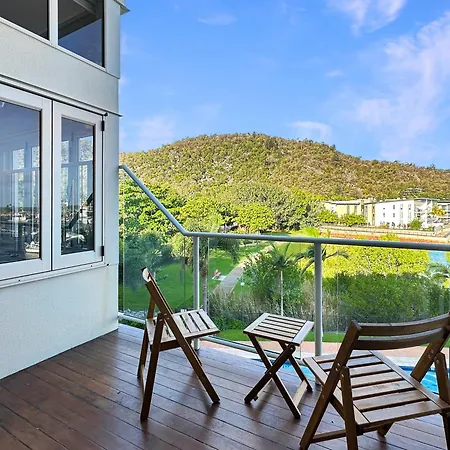 Waterfront 'Beachside' Apartment Nelly Bay Exterior photo