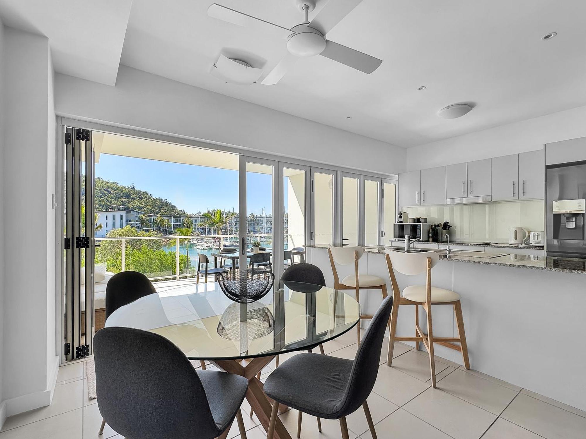 Waterfront 'beachside' Apartment